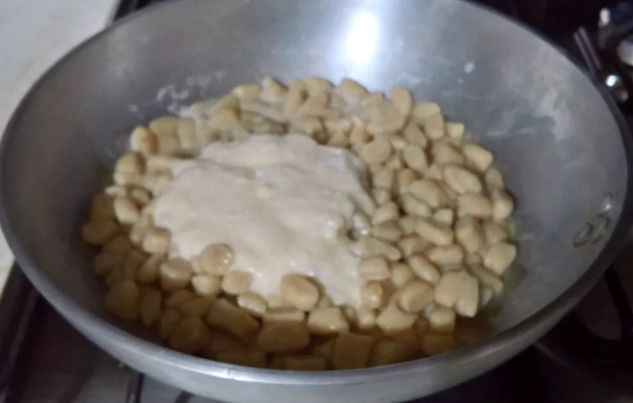 gnocchi di pane in crema di formaggio